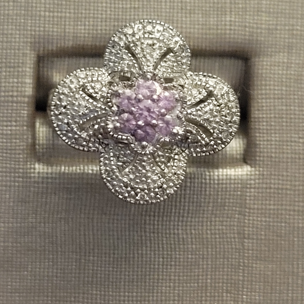 Elegant Silver and Purple Filigree Ring